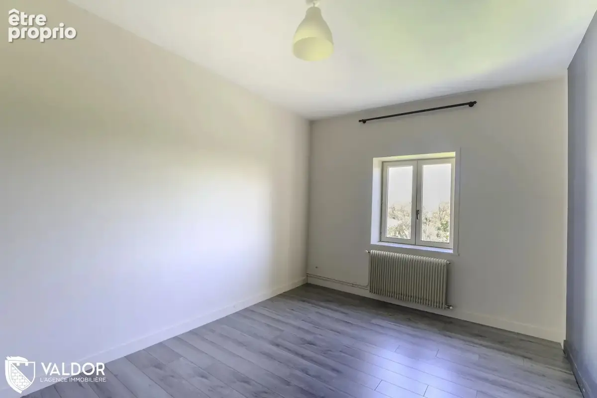 Grand appartement  avec jardin et garage. - photo 5
