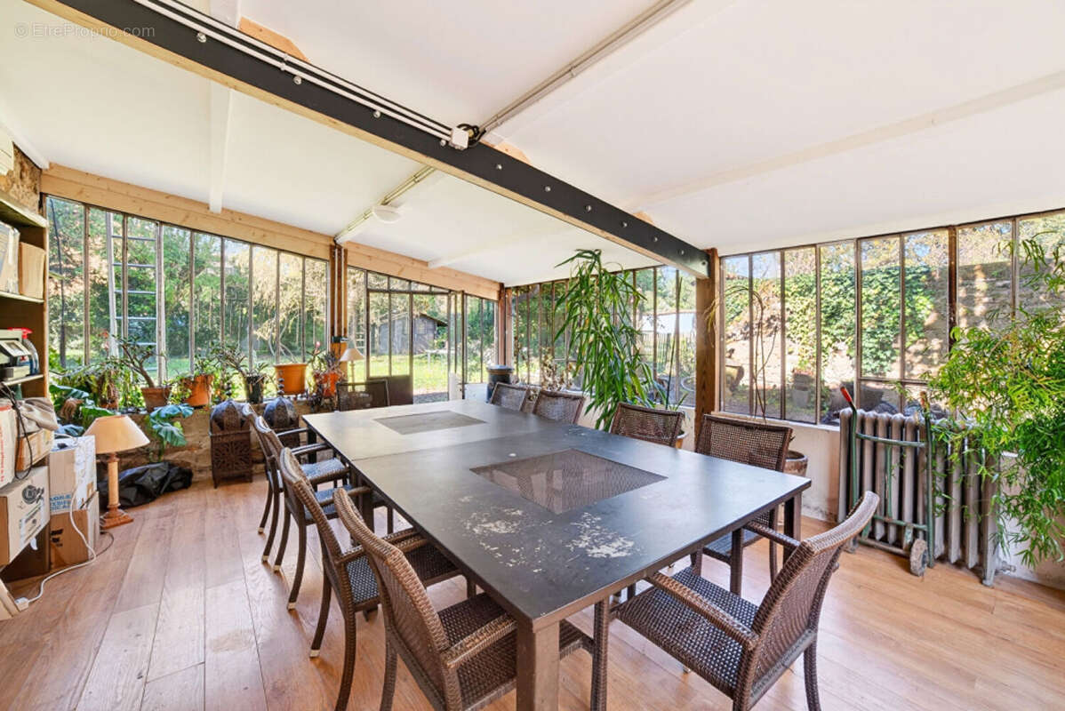 Maison à ALBIGNY-SUR-SAONE