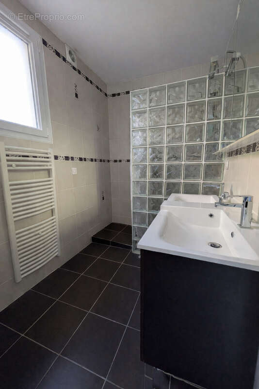 Maison à BEAUMONT-SUR-OISE