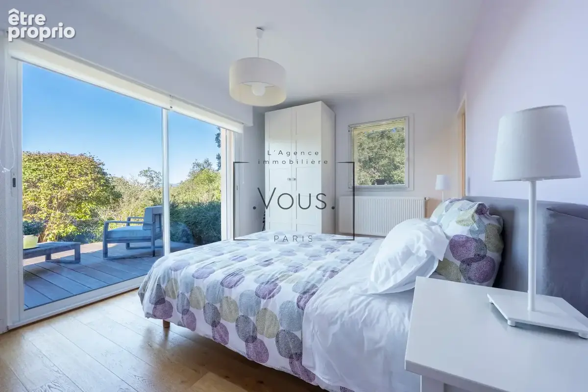 Villa contemporaine de plain-pied avec piscine, au cœur d’un terrain boisé, aux portes des Cévennes - photo 11