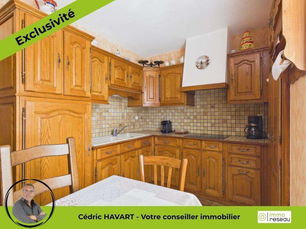 Maison 111 m² à Saint-Gaultier  - photo 3