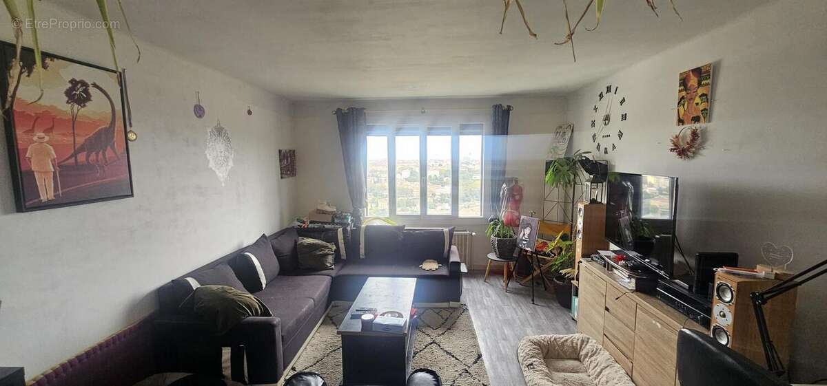 Appartement à LYON-9E