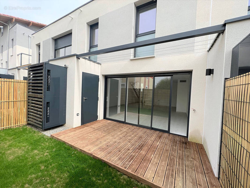 Maison à RAMONVILLE-SAINT-AGNE