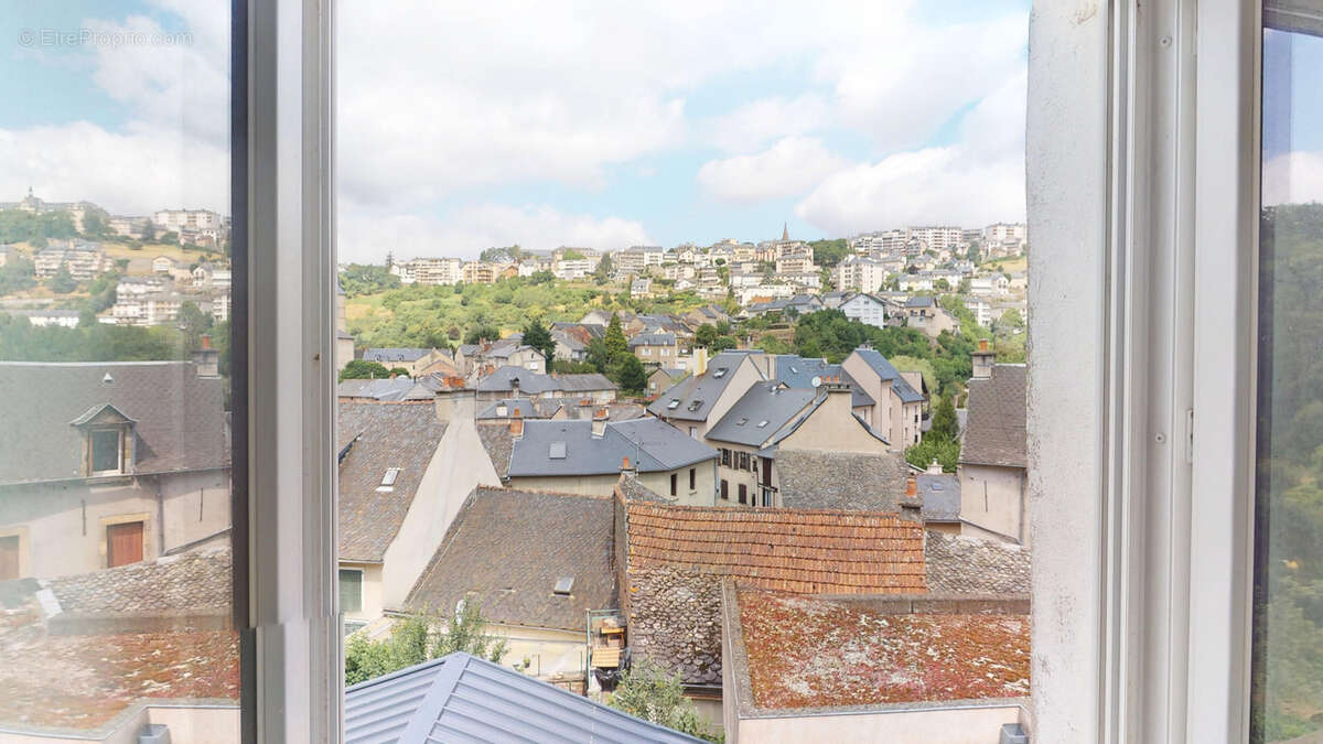 Maison à LE MONASTERE