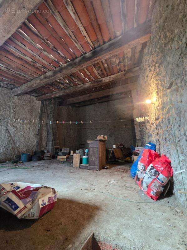 St maximin la ste baume maison de village - photo 4