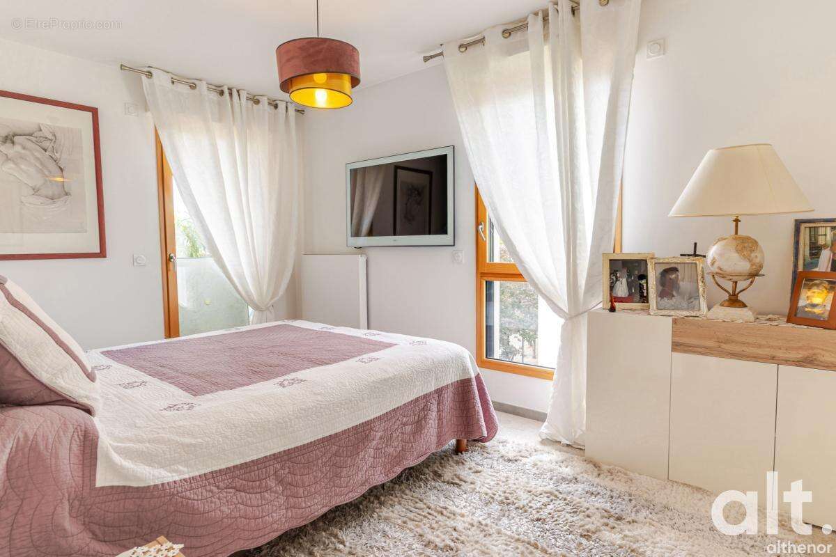 Appartement à Annecy — 3 pièces et terrasse - photo 7