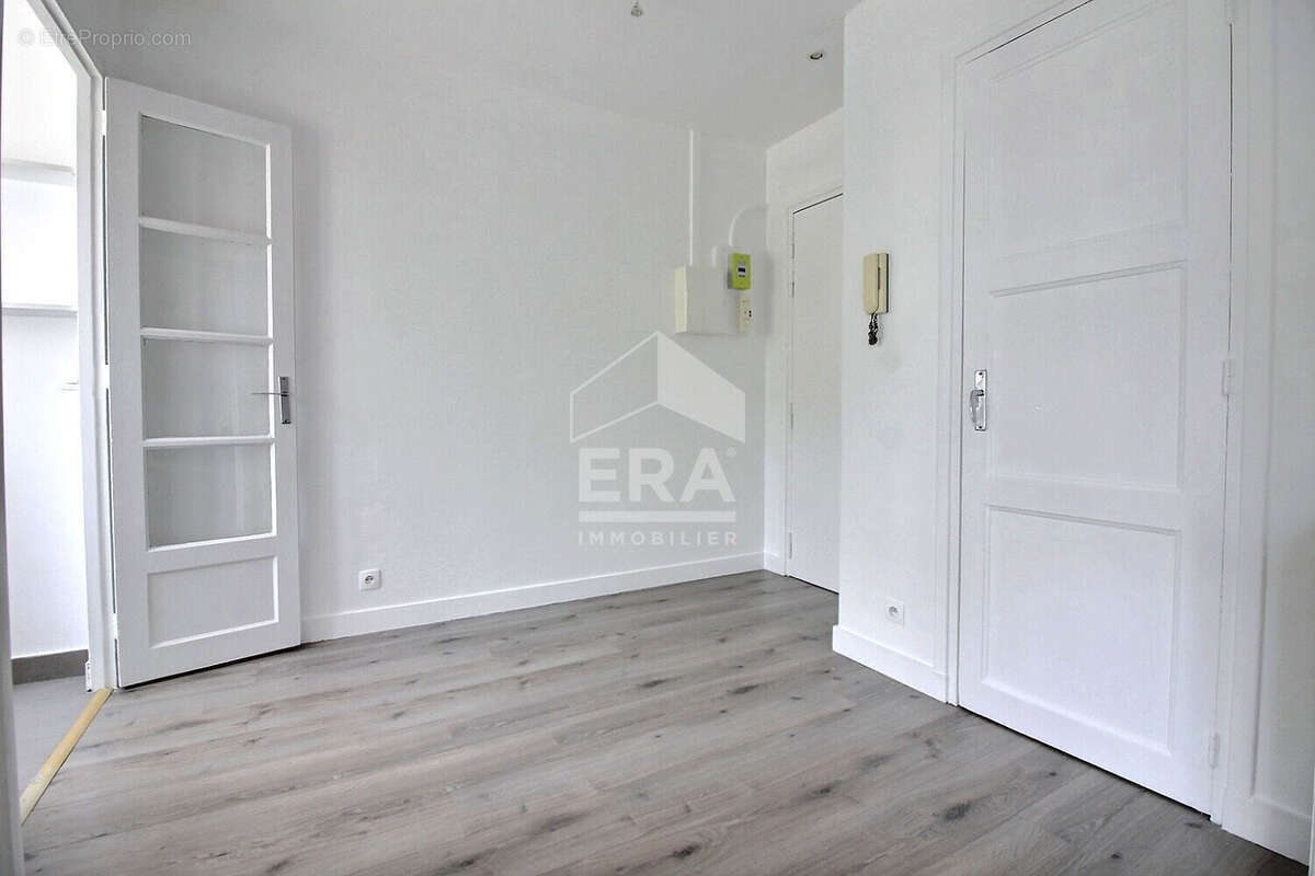 Appartement 25m² à saint-ouen-sur-seine - photo 13