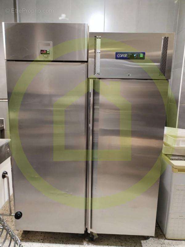 Commerce à SAINT-LAURENT-DU-VAR