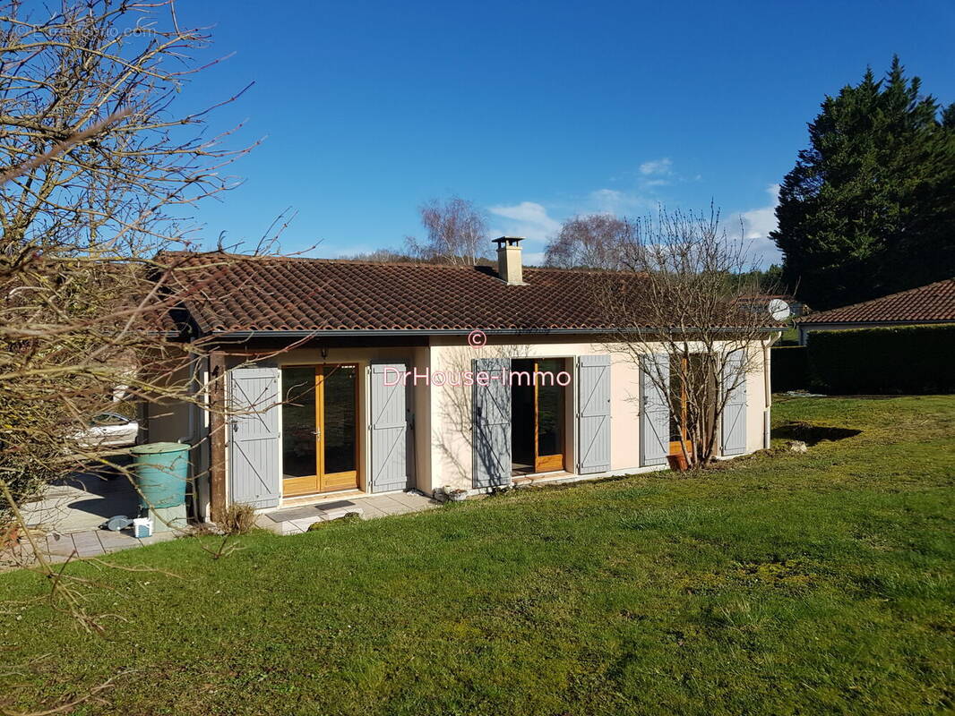 Maison à COUTURES