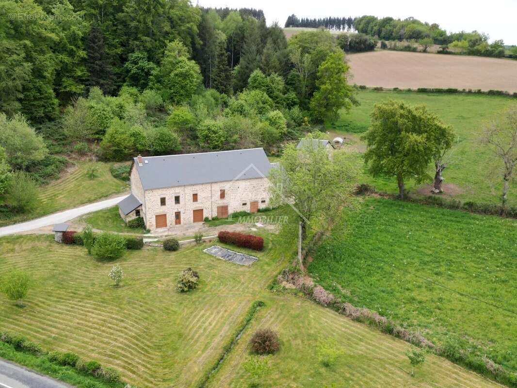 Maison à GOUTTIERES