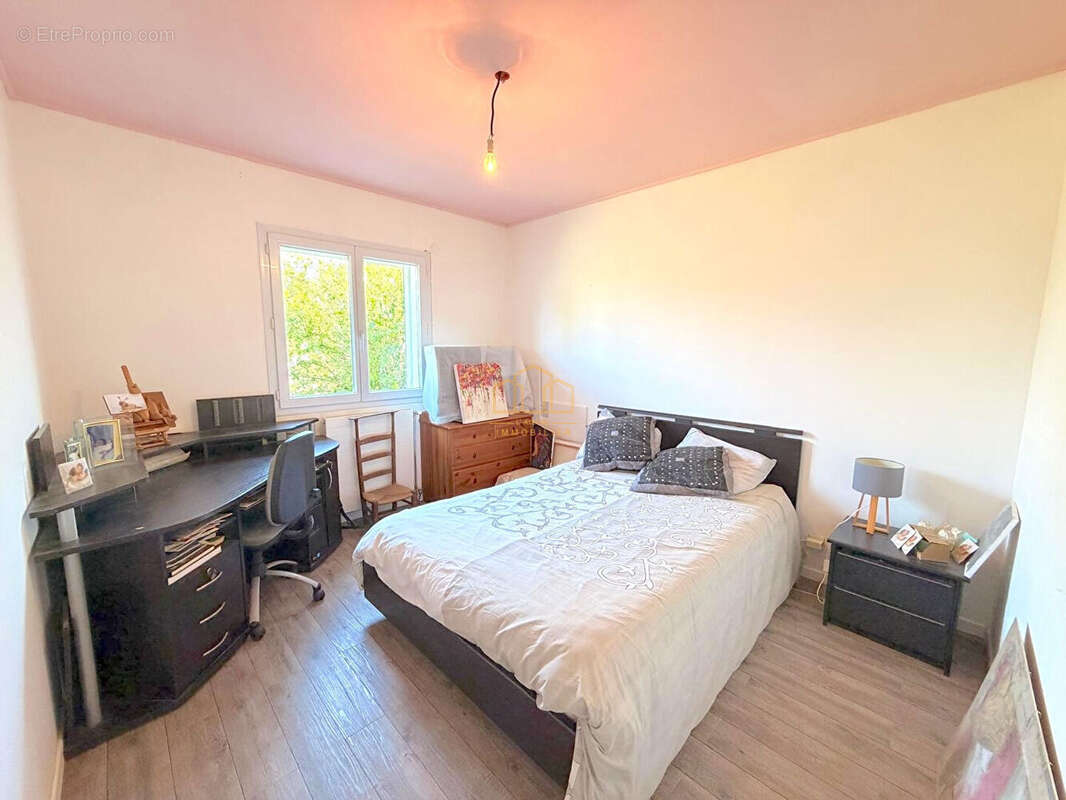 Maison T5 avec garage et piscine à vendre à Audenge - photo 14