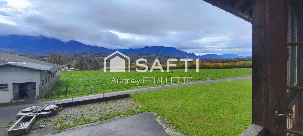 Photo 2 - Maison à EVIRES