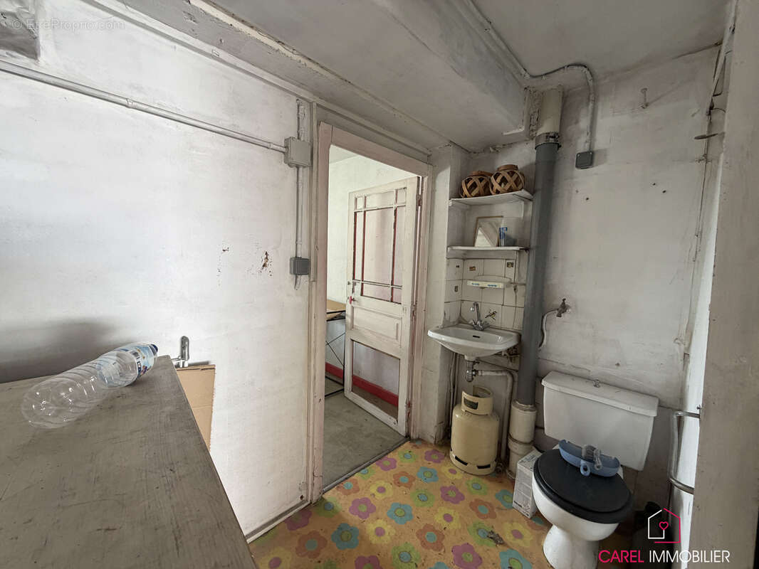 Spacieux T2 de 53m2 avec balcon, garage et possibilité de créer un 2nd appartement - photo 13