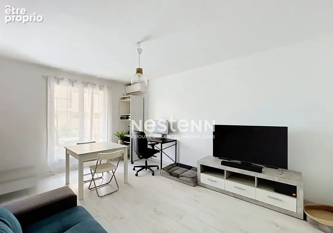 Appartement à VALLAURIS