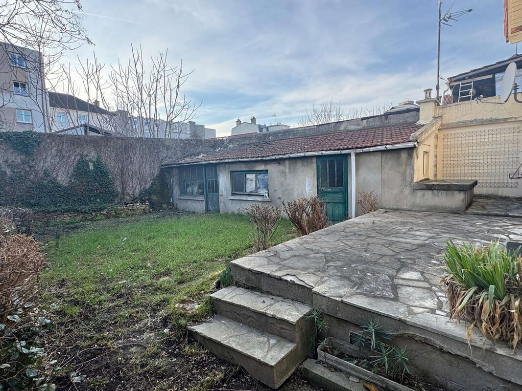Maison à STAINS