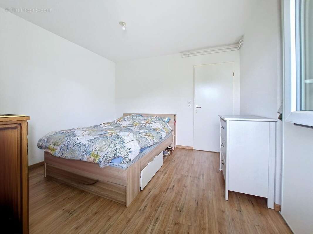Appartement 58 m² à Joue-Les-Tours  - photo 4