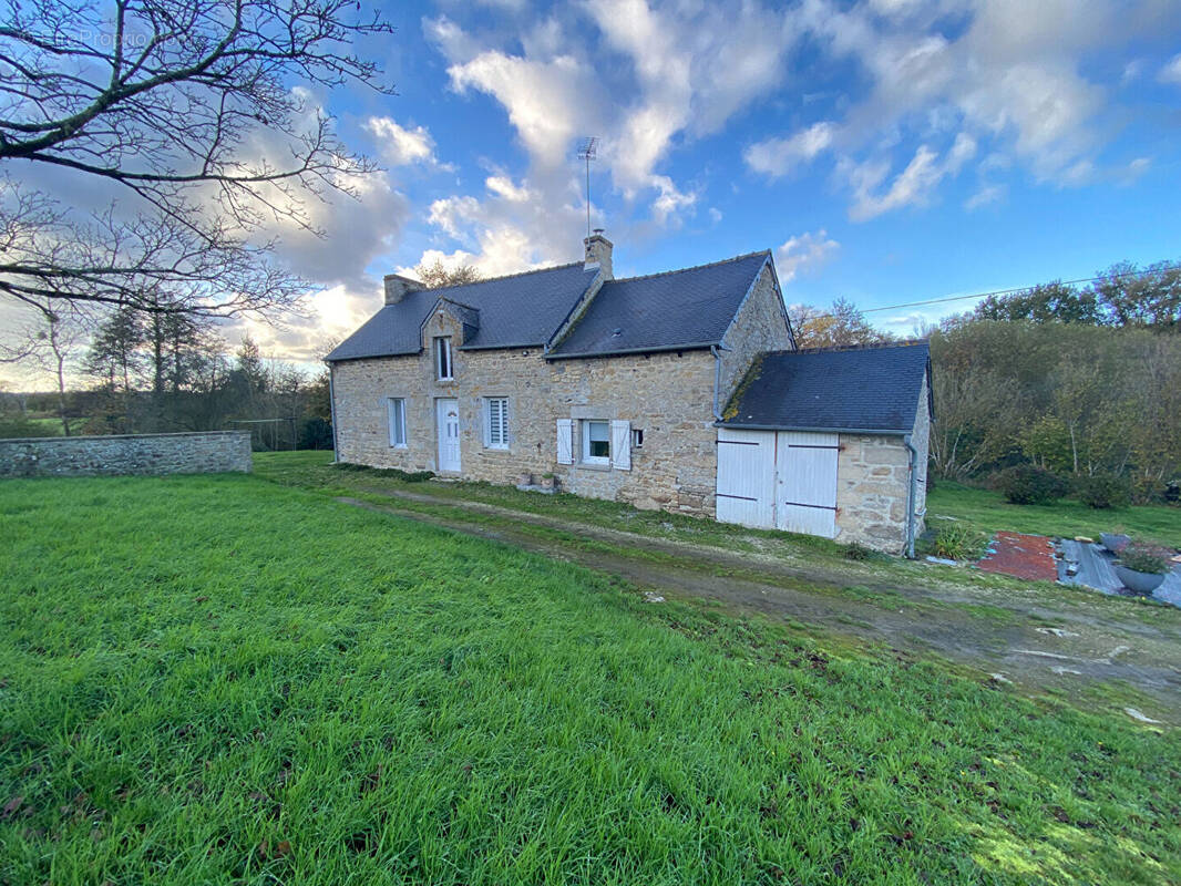 Maison à MONCONTOUR