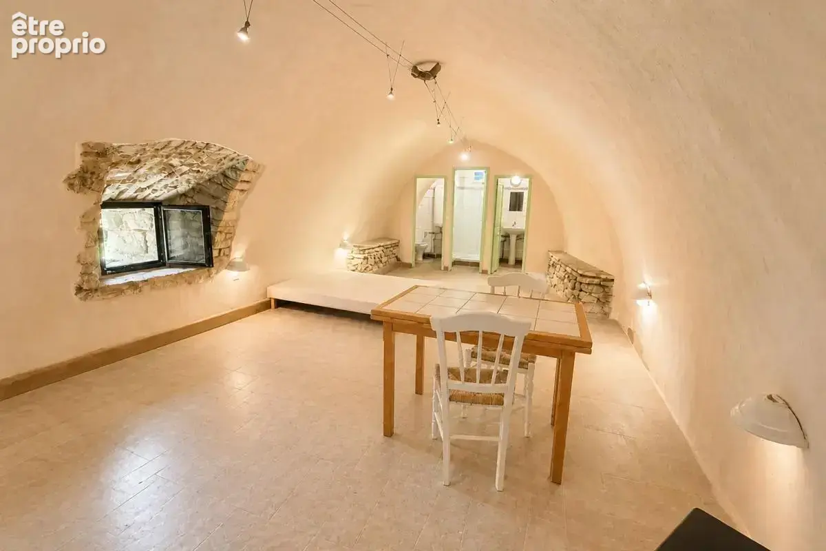 Maison de 11 pièces de 185 m² + 335 m2 de dépendance à La Tieule - photo 20