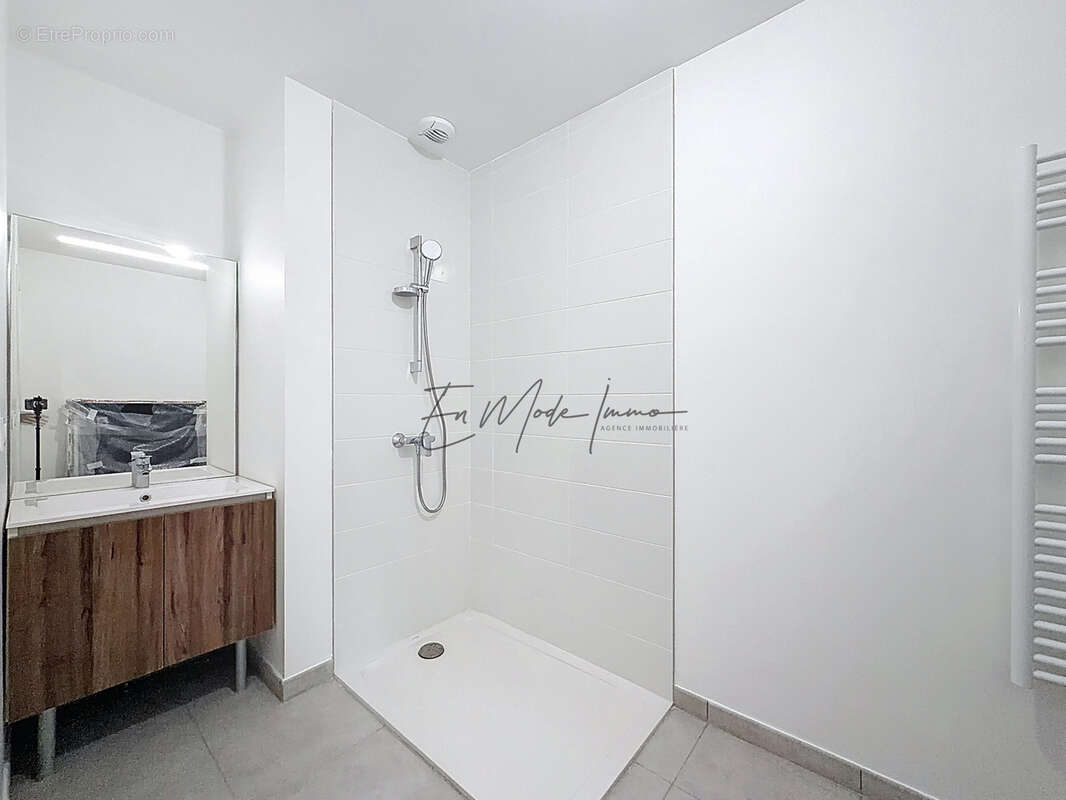 Appartement à BOURGOIN-JALLIEU