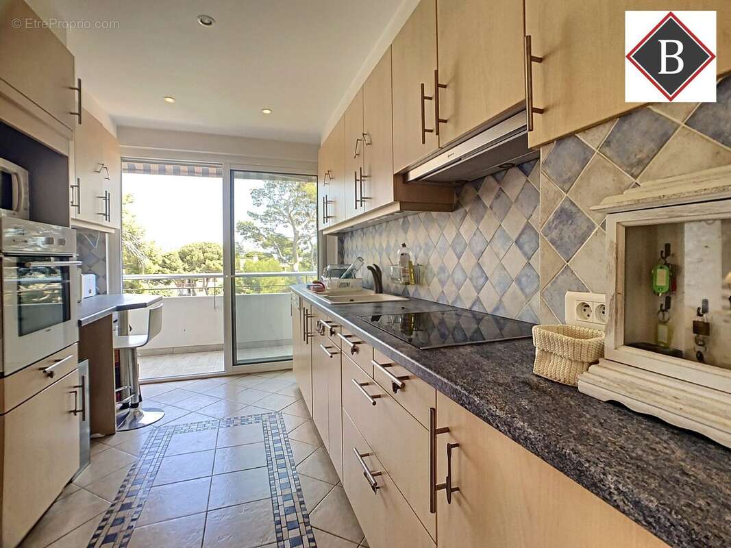 Appartement à LE CANNET