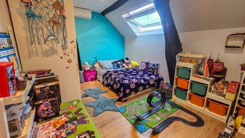 A vendre ETAMPES (91) . Maison en très bon état, 6 pièces, cave, cour et jardin clos - photo 7