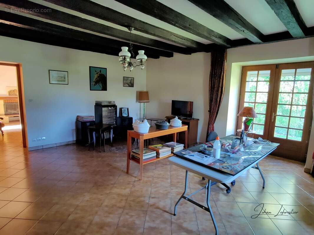 Maison à SAINT-GENARD