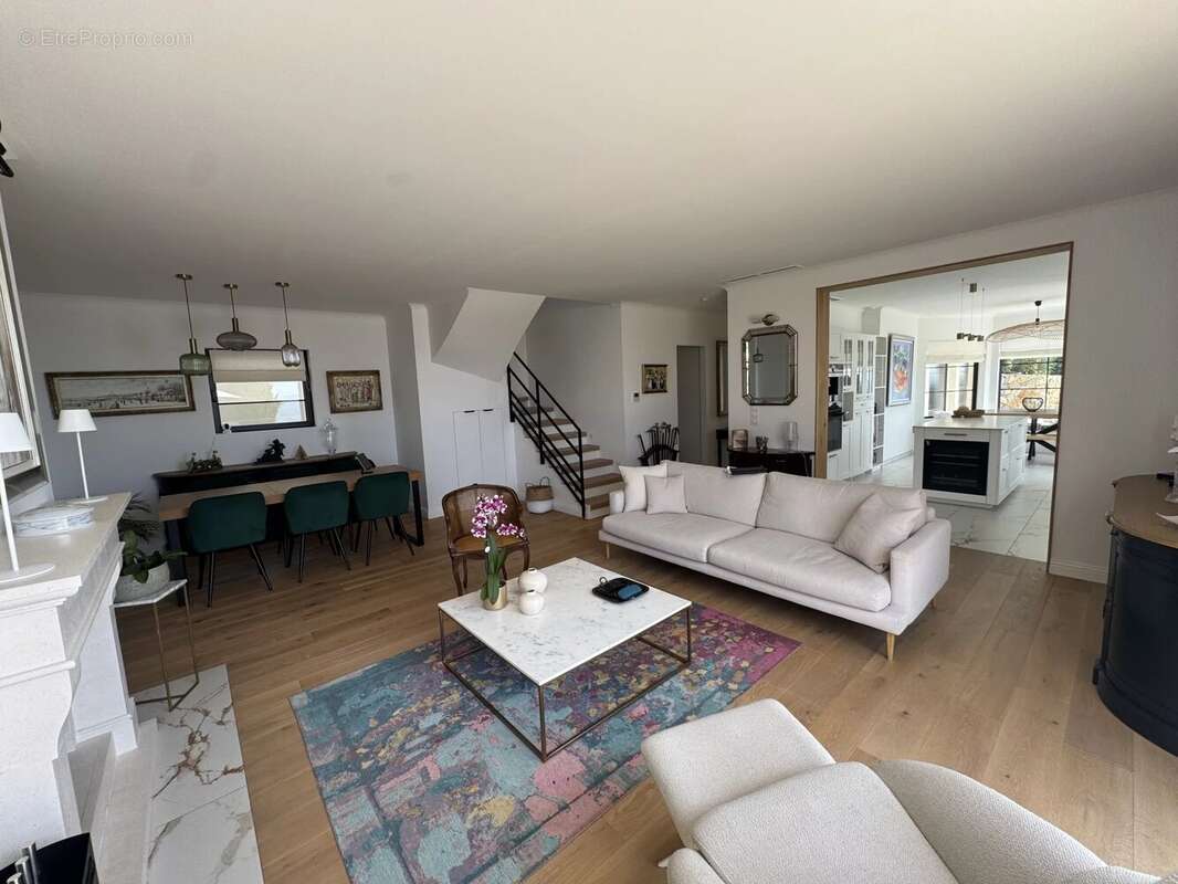 Appartement à SPERACEDES