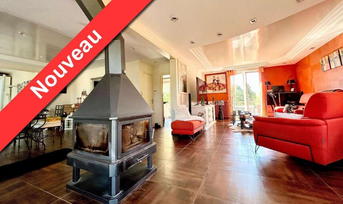   - Maison à SAINTE-GEMMES-SUR-LOIRE