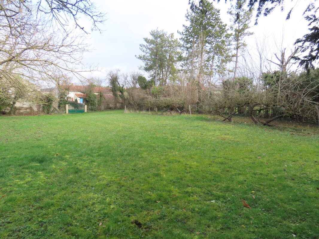 Maison à SAINT-BONNET-DE-ROCHEFORT