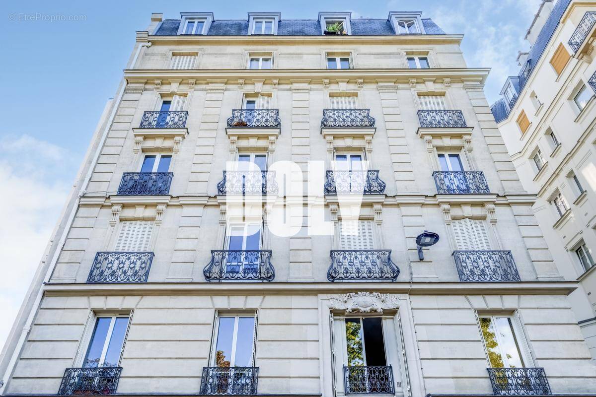 Commerce à PARIS-12E
