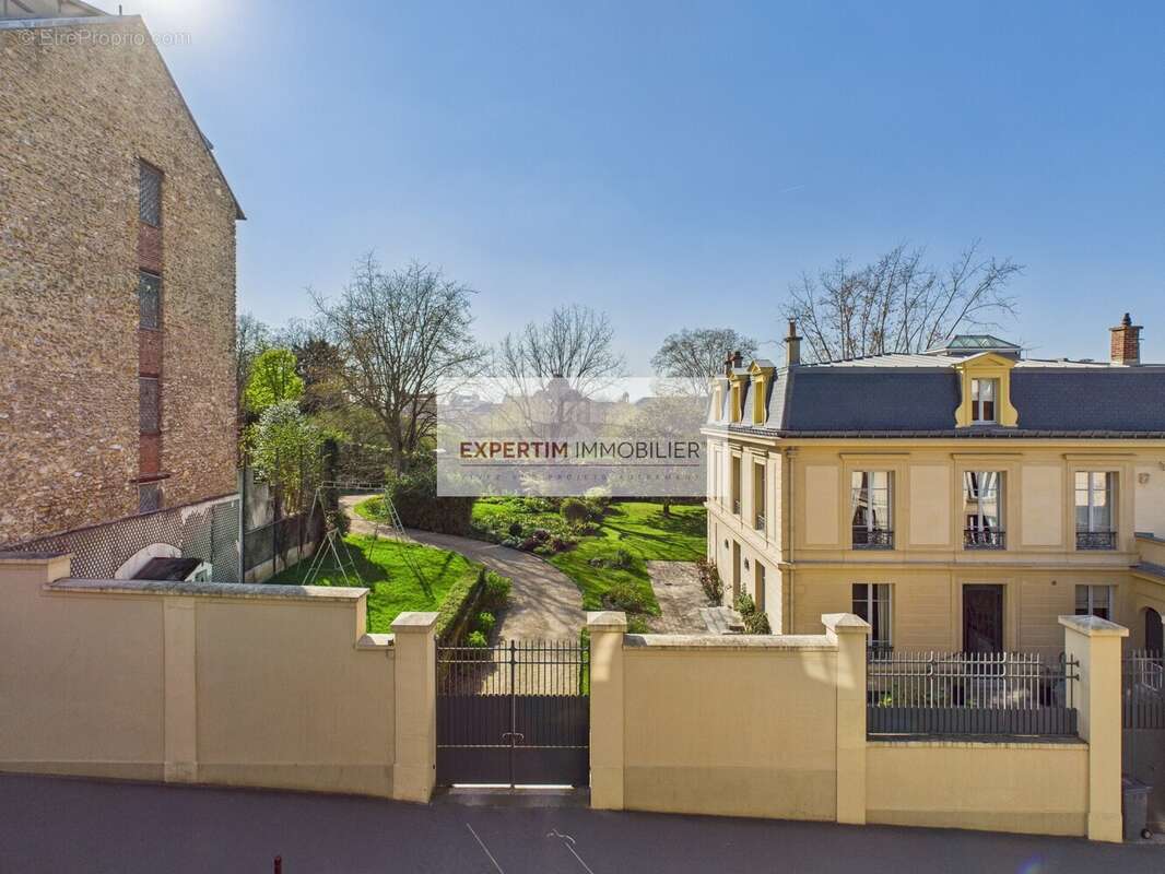 Appartement à VERSAILLES