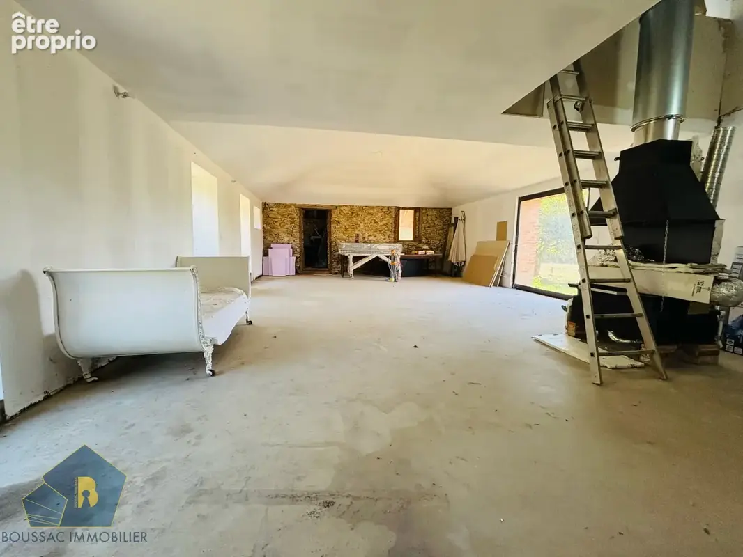 Maison en pierre de pays avec grange attenante, terrain et piscine   Fort potentiel d’agrandissement - photo 13