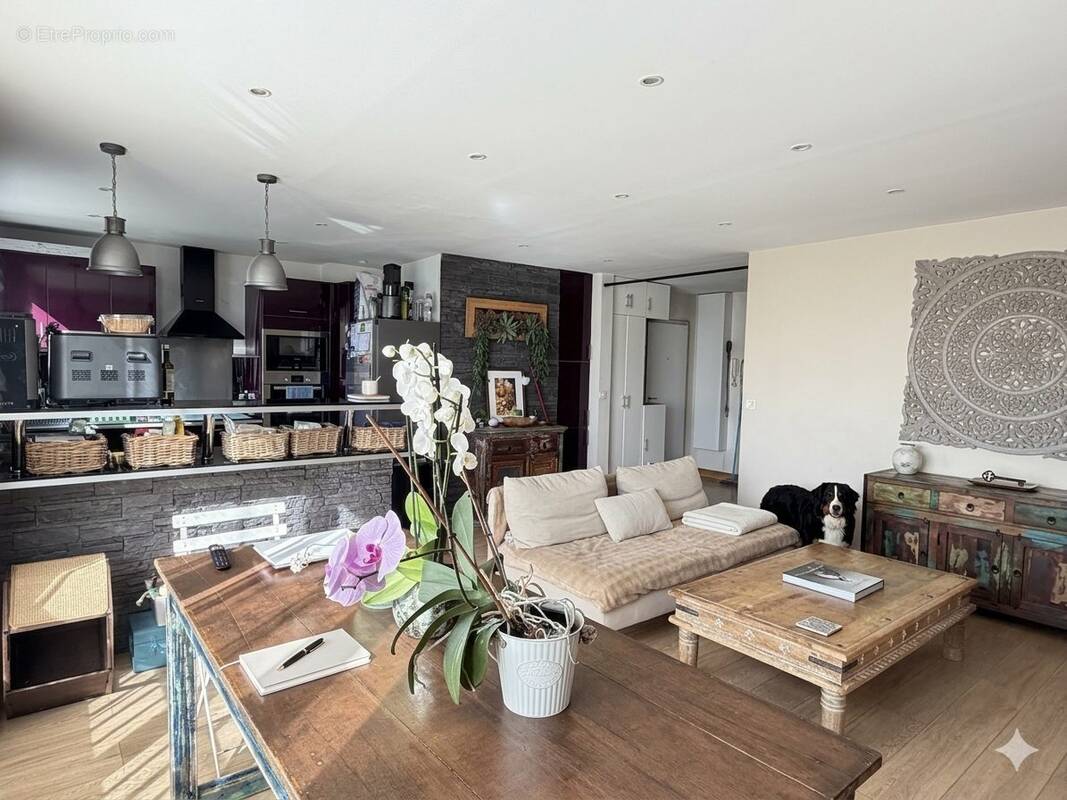 Appartement à MONTLIGNON