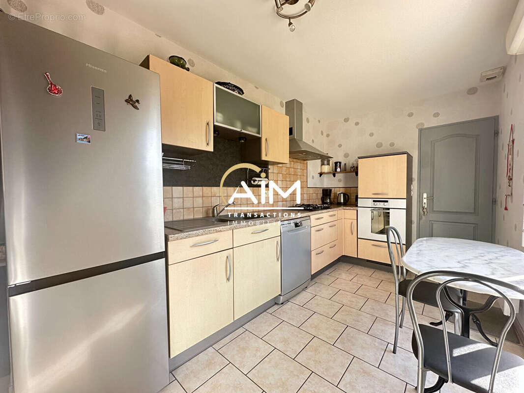 Maison à PARCAY-MESLAY