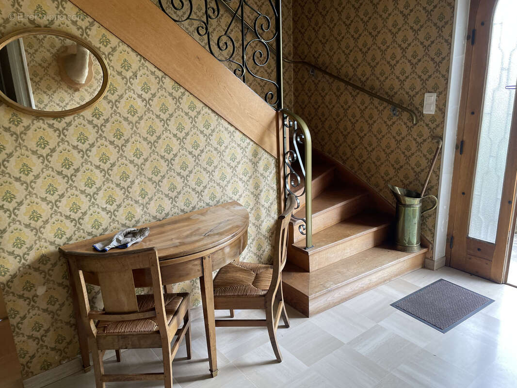 Maison à SAINT-LOUP-SUR-SEMOUSE