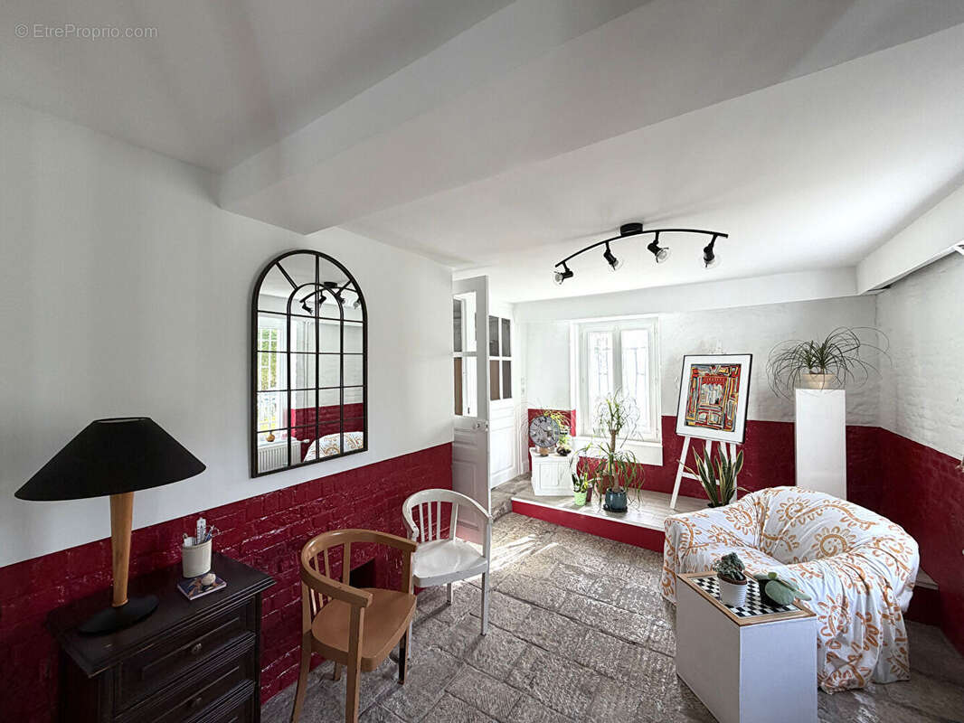 Maison 9 pièce(s) 238 m² - floing - photo 2