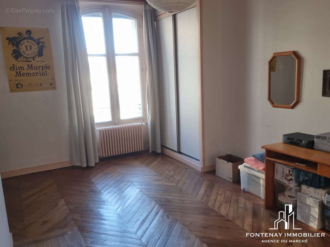 Maison à FONTENAY-LE-COMTE