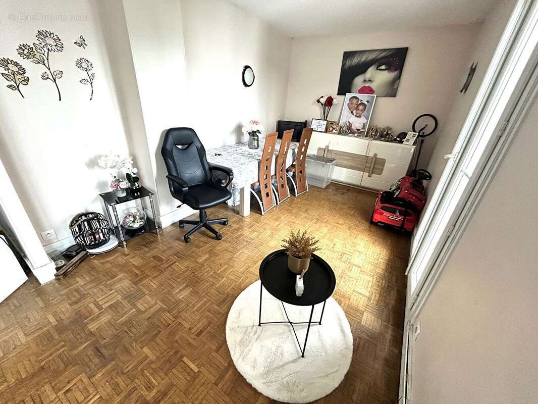Appartement à CHELLES