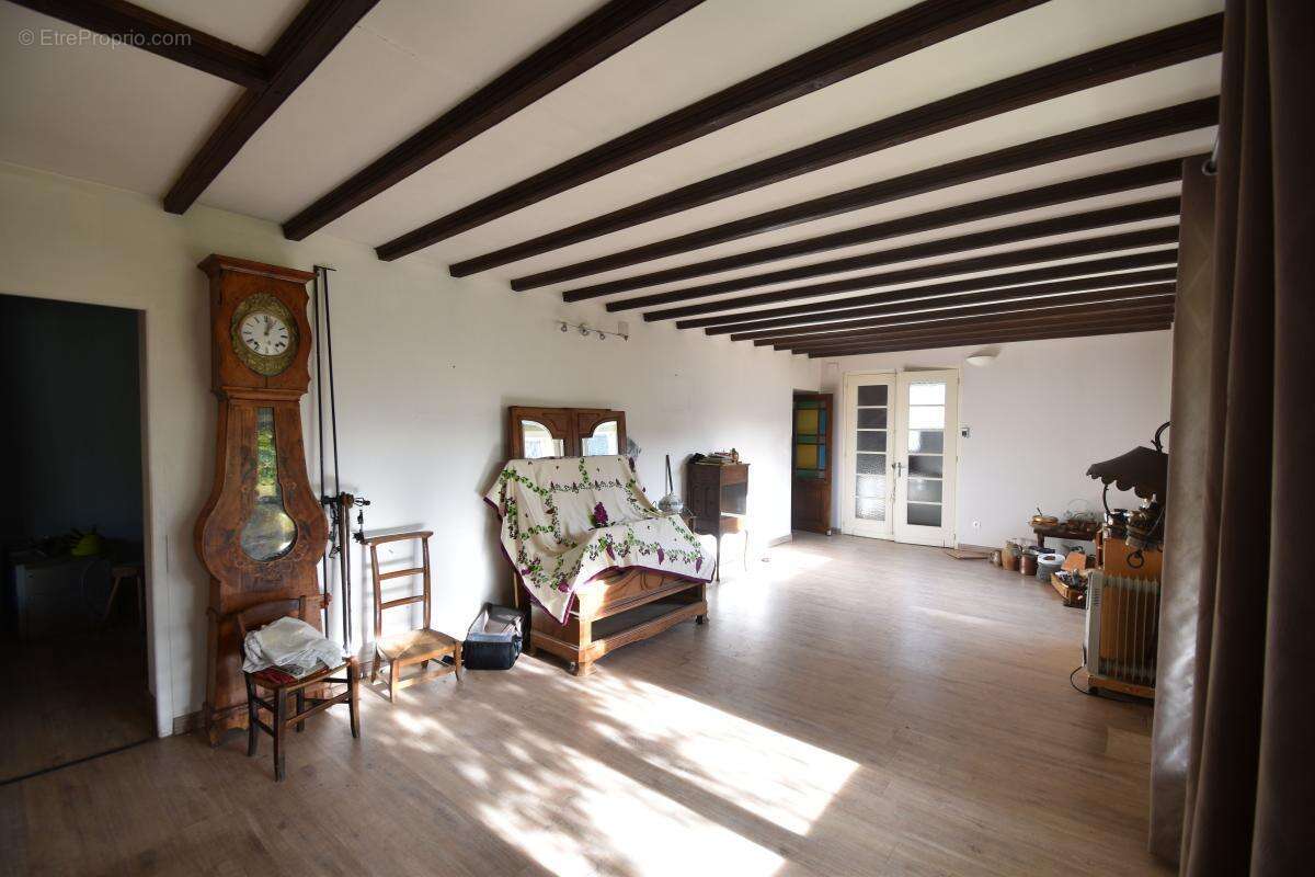 Maison à COSNE-COURS-SUR-LOIRE