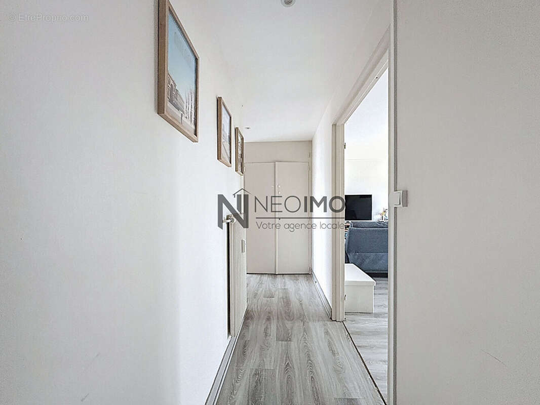 Appartement à NEUFCHATEAU