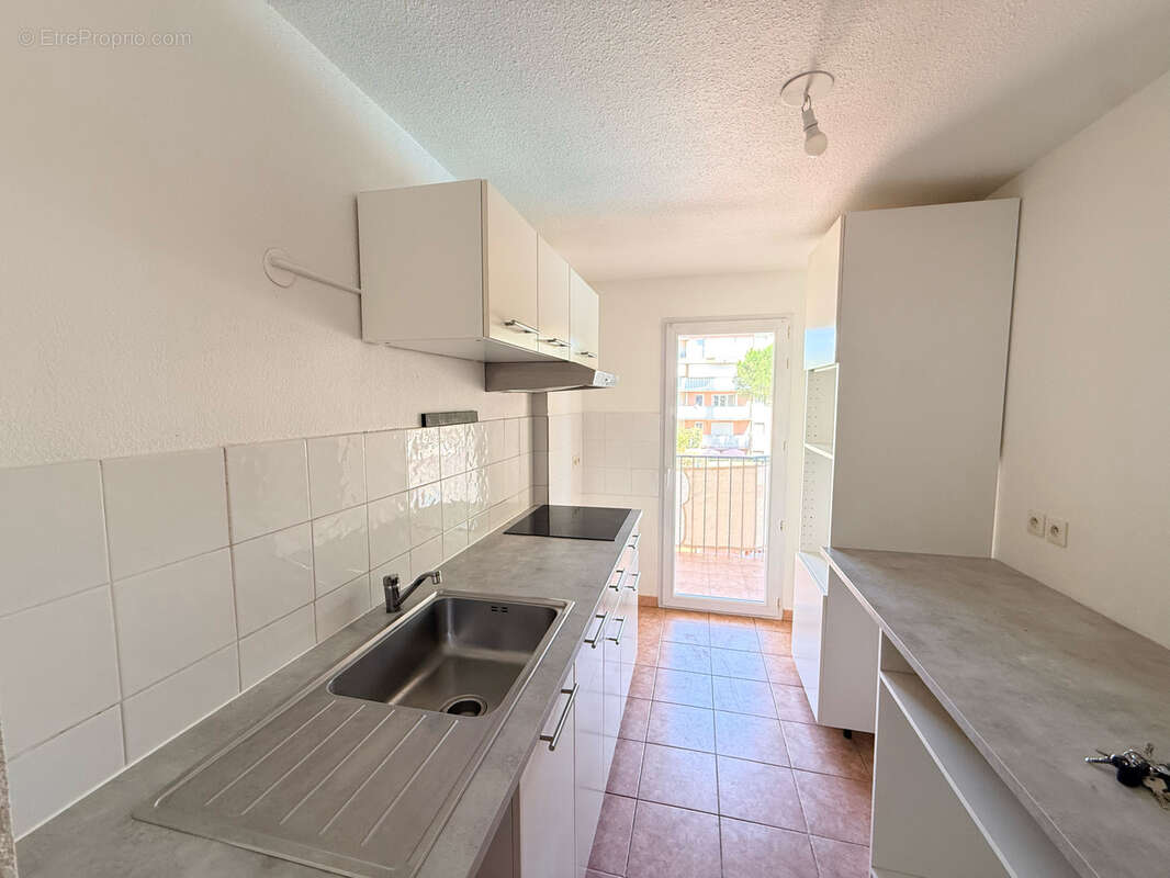 Frejus - 4 pieces 85m2 - terrasse - piscine - photo 6