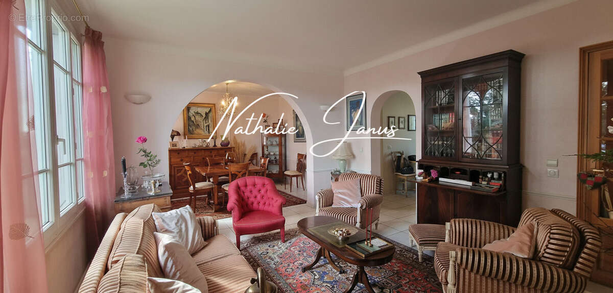 Appartement à ATHIS-MONS