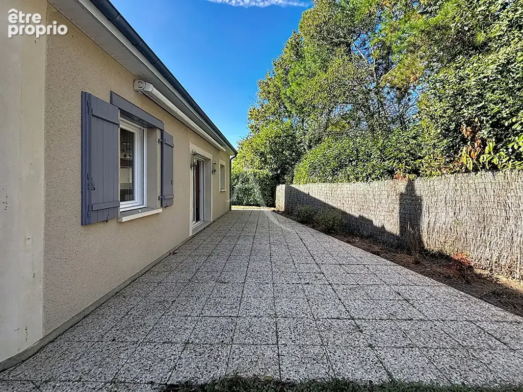 Maison - vie de plain pied - Château-Gontier Sur Mayenne - 4 chambres - 159 m2 - photo 11