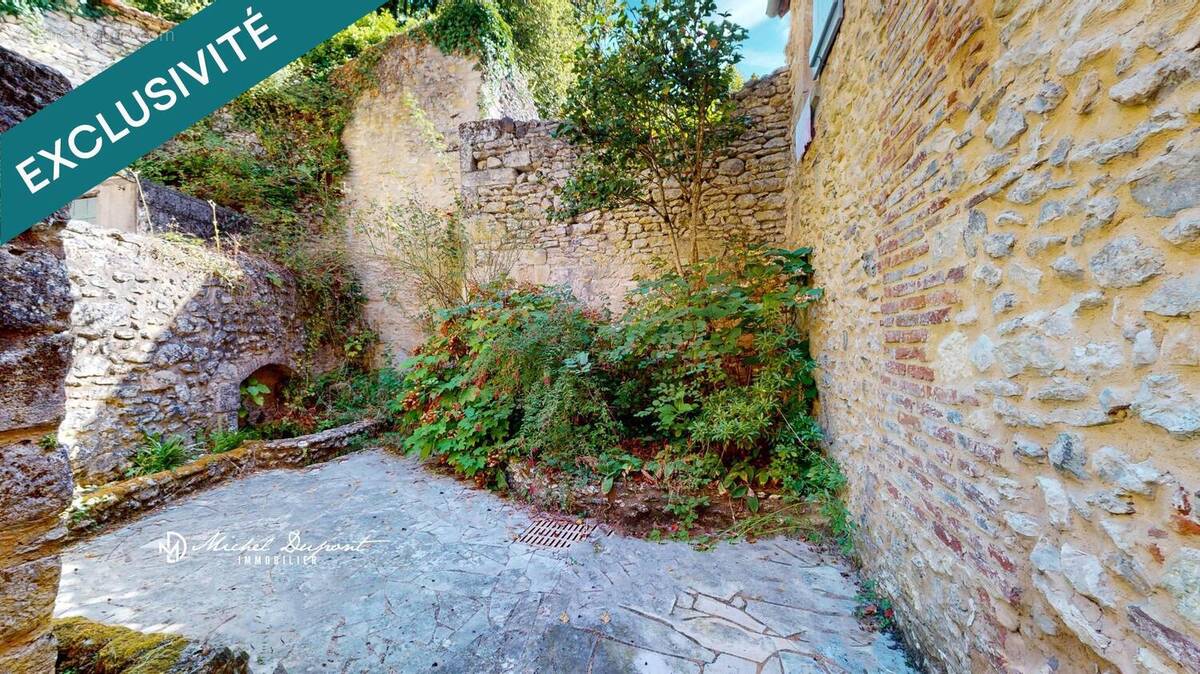 Photo 1 - Maison à LE BUGUE