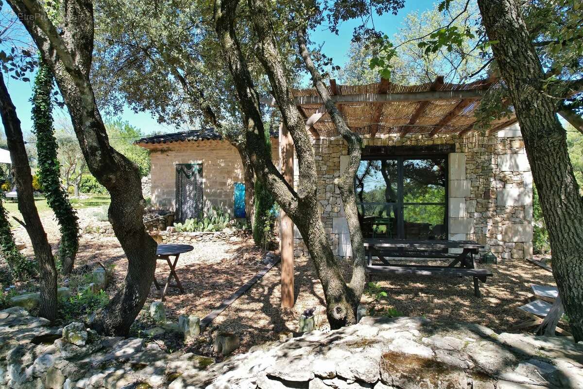 Maison à UZES