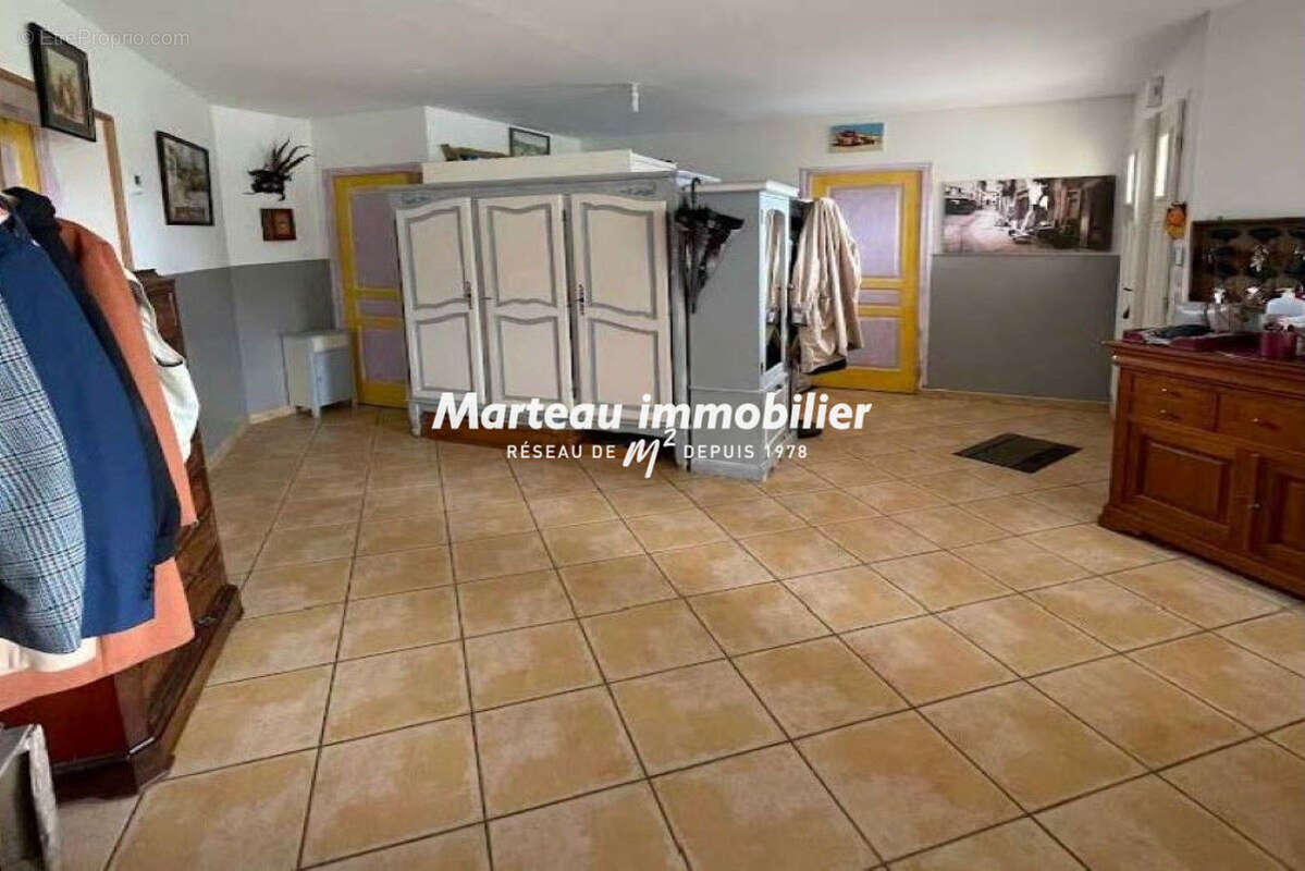 Maison à SOUVIGNE-SUR-MEME