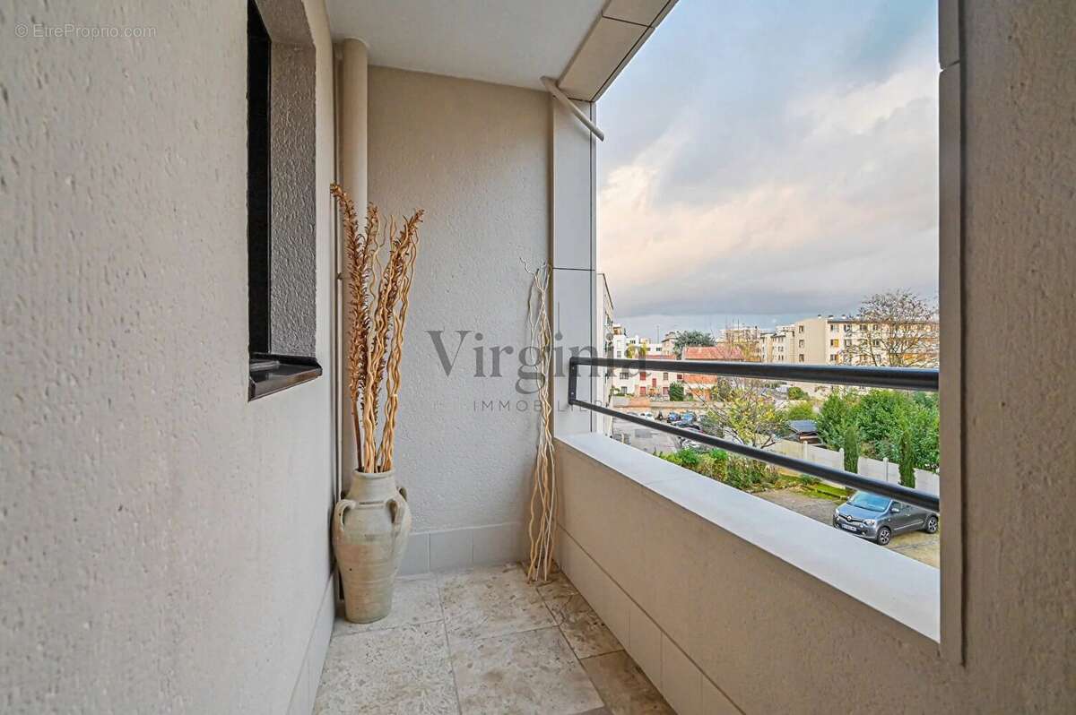 Appartement à MAISONS-ALFORT
