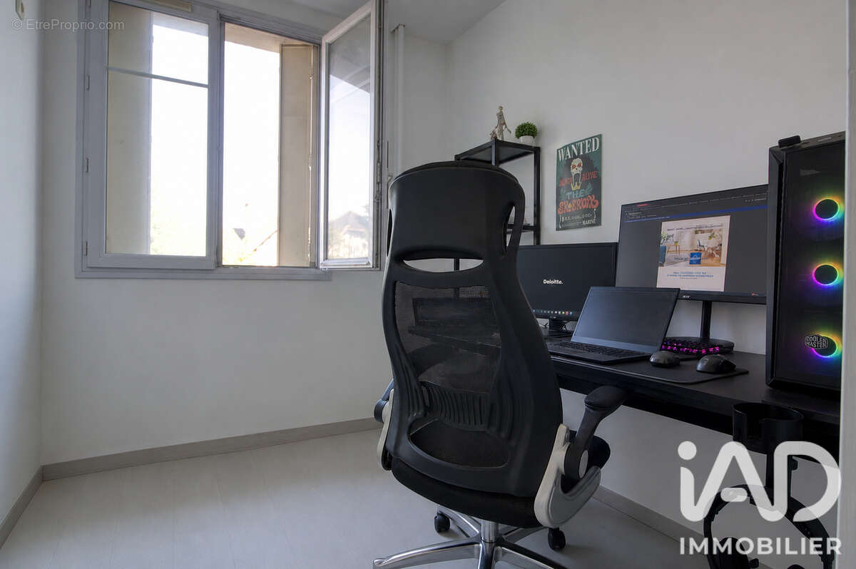 Appartement 48 m² à Suresnes  - photo 6