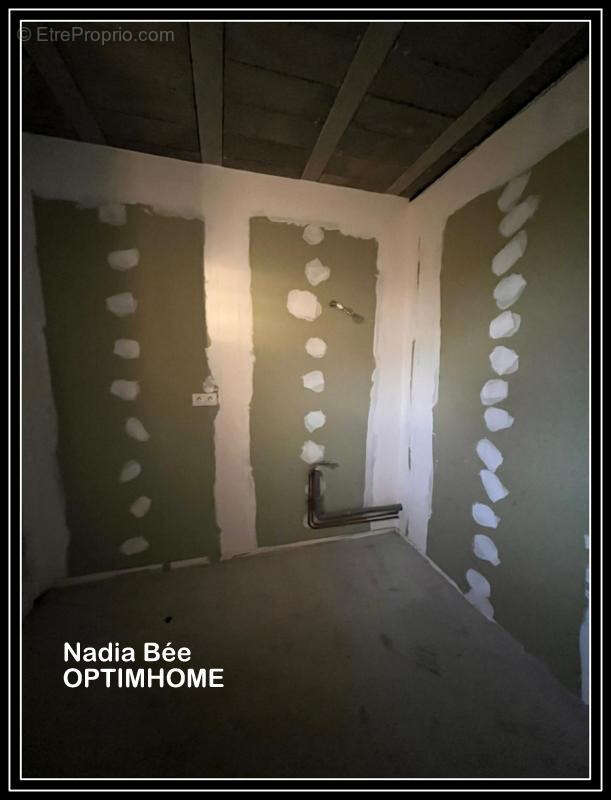 Maison à SAINT-PIERRE-BELLEVUE