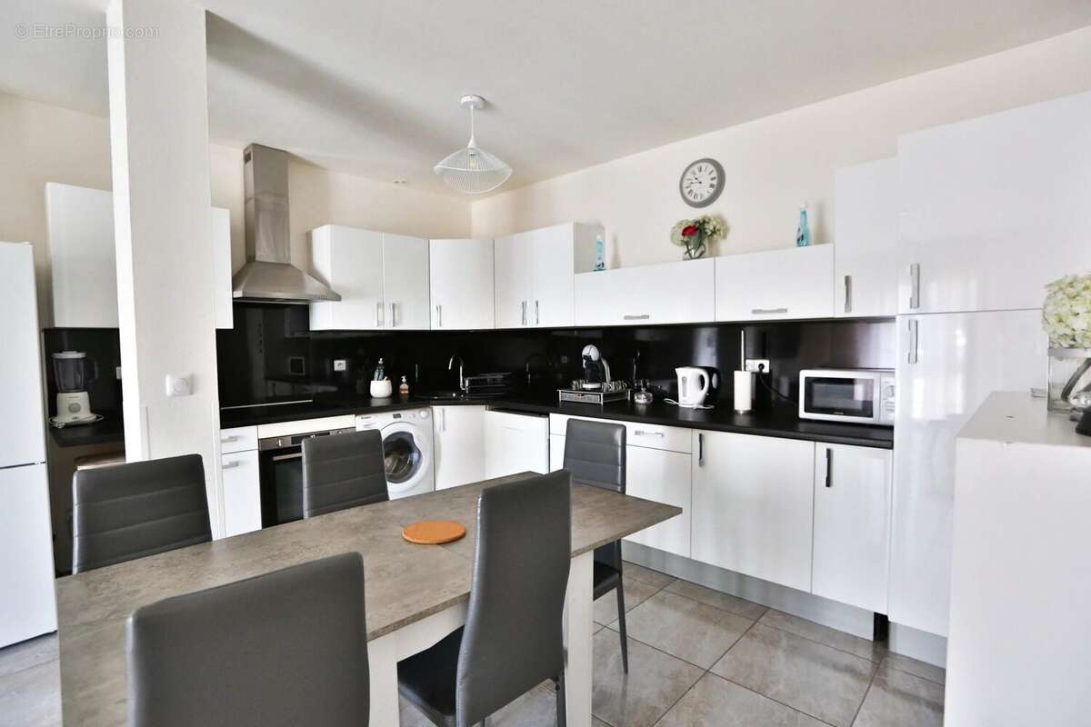 Appartement 59 m² à Gournay-Sur-Marne  - photo 4